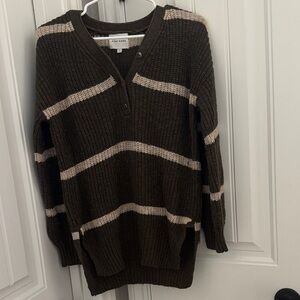 Pink Rose Olive and Cream V-Neck Sweater